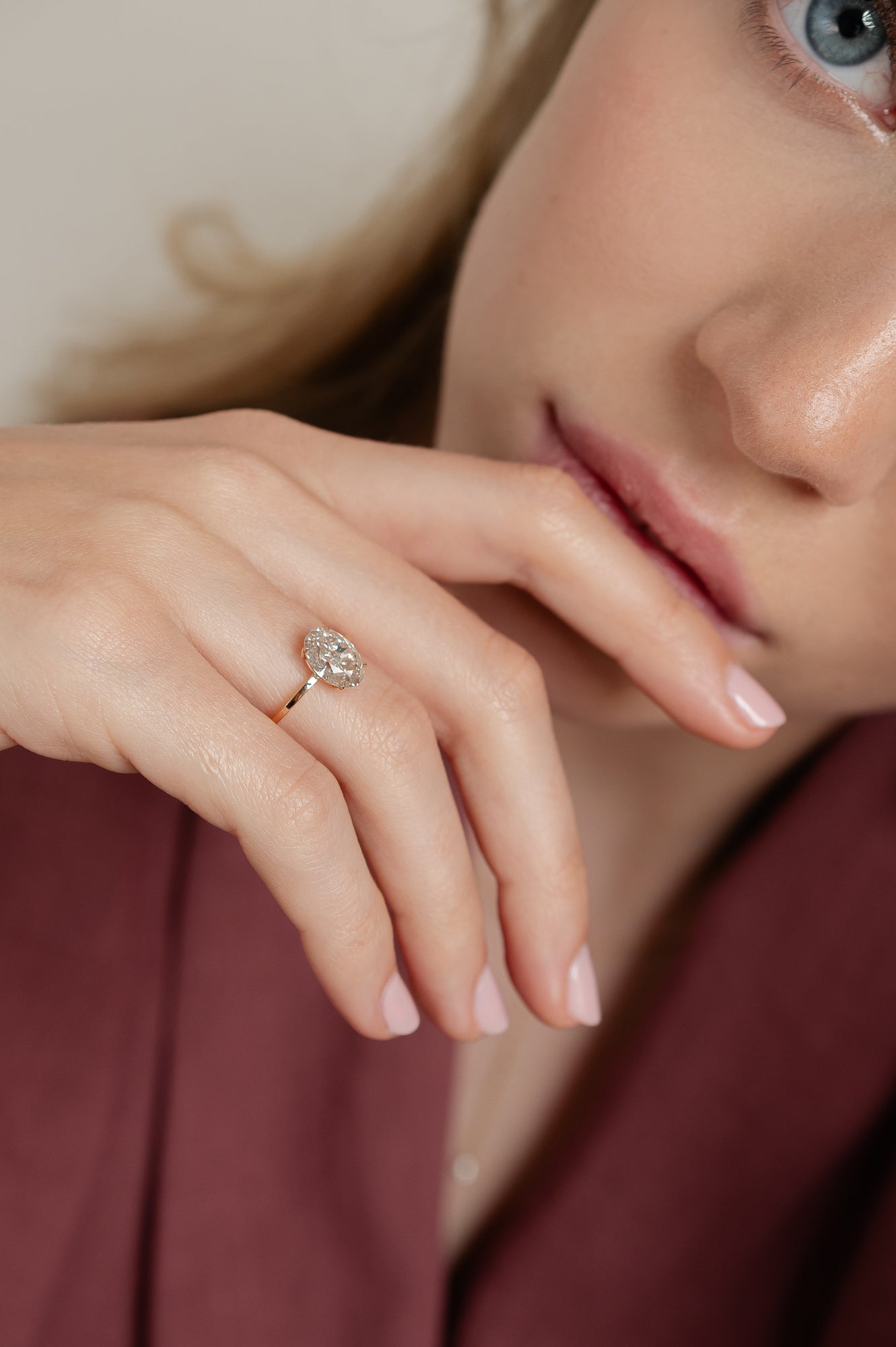 Champagne Oval-cut Ring